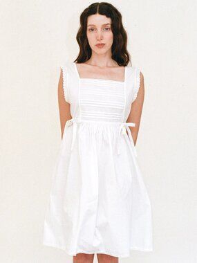 Salter House Pinafore Night Dress in White, O/S
